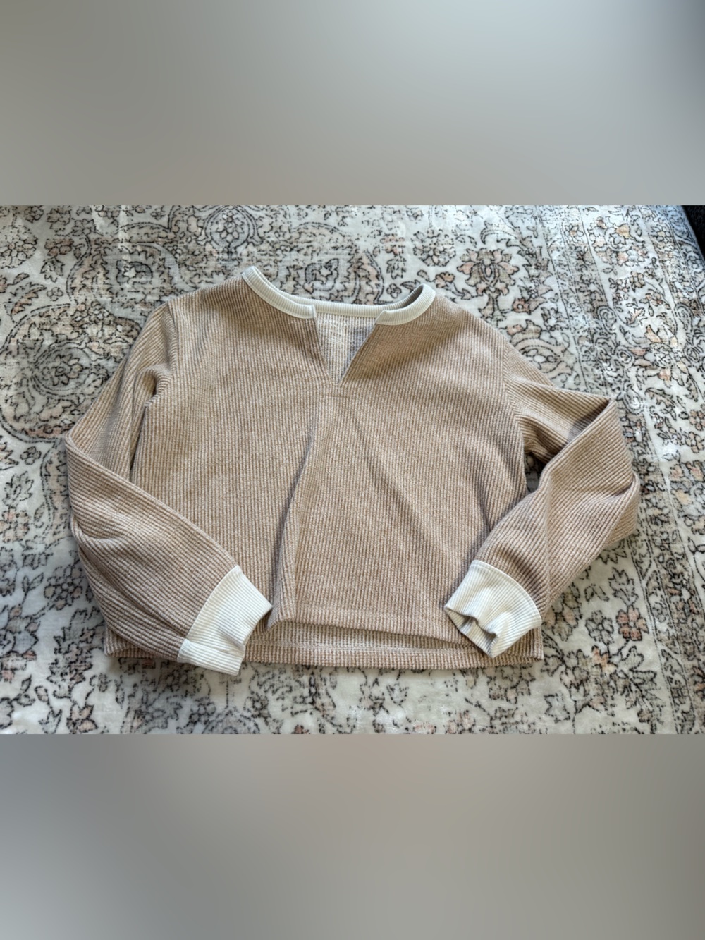 American eagle Cozy Ribbed Crewneck Sweater - Beige with Cream Trim